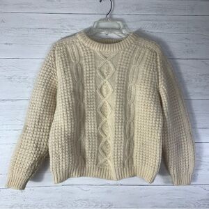 Vintage Jos.A Bank Clothiers Fisherman’s Sweater in Natural Wool Ireland S/M